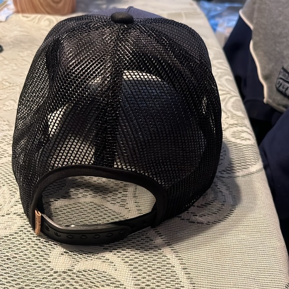 Tentree hat - Picture 3 of 4